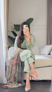 3 pcs Stitched lawn suit Ready to Wear with CHIFFON dupatta LAWN-051