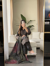 Load image into Gallery viewer, 3PC Stitched LINEN shalwar Suit Ready to wear LINEN winter Wear with LINEN dupatta HW-D41
