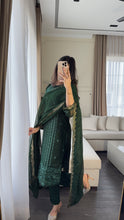 Load image into Gallery viewer, 3pc Emerald Green Embroidered Shalwar Kameez with CHIFFON dupatta Stitched Suit Ready to wear HW-U2419
