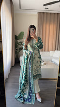 Load image into Gallery viewer, 3 pcs Stitched lawn suit Ready to Wear with CHIFFON dupatta LAWN-JF103
