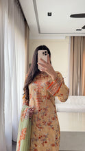 Load image into Gallery viewer, 3 pcs Stitched lawn suit Ready to Wear with LAWN dupatta LAWN-JF114
