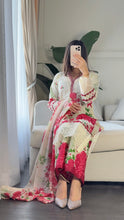 Load image into Gallery viewer, 3 pcs Stitched lawn suit Ready to Wear with CHIFFON dupatta LAWN-041

