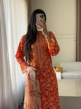 Load image into Gallery viewer, 3 pcs Stitched lawn suit Ready to Wear with Chiffon dupatta LAWN-D329
