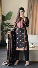 Load image into Gallery viewer, 3 pcs Stitched lawn suit Ready to Wear with CHIFFON dupatta LAWN-JF101
