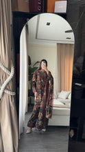 Load image into Gallery viewer, 3 pcs Stitched lawn suit Ready to Wear with Chiffon dupatta LAWN-MOH008
