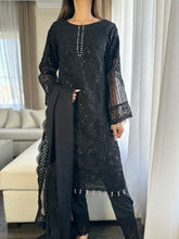 Load image into Gallery viewer, 3pc BLACK Embroidered Shalwar Kameez with NET dupatta Stitched Suit Ready to wear HW-JFBLACK
