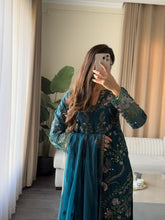 Load image into Gallery viewer, 3pc Embroidered Shalwar Kameez with CHIFFON dupatta Stitched Suit Ready to wear HW-U2462
