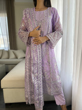 Load image into Gallery viewer, 3pc LILAC Embroidered Shalwar Kameez wit Net dupatta Stitched Suit Ready to wear HW-U2190
