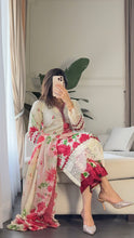 Load image into Gallery viewer, 3 pcs Stitched lawn suit Ready to Wear with CHIFFON dupatta LAWN-041
