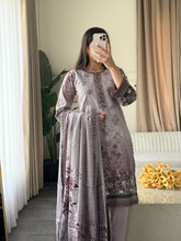 Load image into Gallery viewer, 3 pcs Stitched lawn suit Ready to Wear with Lawn dupatta LAWN-D316B
