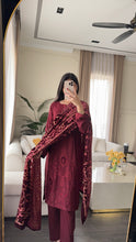 Load image into Gallery viewer, 3PC Stitched DHANAK shalwar Suit Ready to wear DHANAK winter Wear with DHANAK dupatta HW-DP25005
