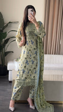 Load image into Gallery viewer, 3 pcs Stitched lawn suit Ready to Wear with Chiffon dupatta LAWN-D330A
