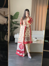 Load image into Gallery viewer, 3 pcs Stitched lawn suit Ready to Wear with CHIFFON dupatta LAWN-JF102
