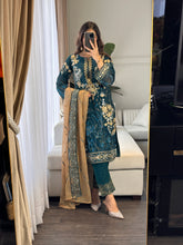 Load image into Gallery viewer, 3pc BOTTLE GREEN Embroidered Shalwar Kameez wit CHIFFON  dupatta Stitched Suit Ready to wear HW-U2313
