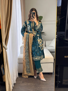 3pc BOTTLE GREEN Embroidered Shalwar Kameez wit CHIFFON  dupatta Stitched Suit Ready to wear HW-U2313