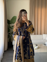 Load image into Gallery viewer, 3 pcs Stitched lawn suit Ready to Wear with CHIFFON dupatta LAWN-JF105

