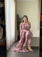 Load image into Gallery viewer, 3 pcs Stitched lawn suit Ready to Wear with LAWN dupatta LAWN-JF112
