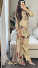 Load image into Gallery viewer, 3 pcs Stitched lawn suit Ready to Wear with CHIFFON dupatta LAWN-040
