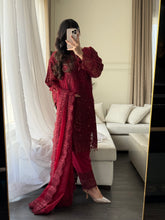 Load image into Gallery viewer, 3pc MAROON Embroidered Shalwar Kameez with NET dupatta Stitched Suit Ready to wear HW-LBMAROON
