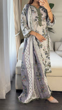 Load image into Gallery viewer, 3 pcs Stitched lawn suit Ready to Wear with CHIFFON dupatta LAWN-047
