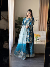 Load image into Gallery viewer, 3pc Embroidered Shalwar Kameez with Plazoo and Net dupatta Stitched Suit Ready to wear HW-U2420C
