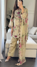 Load image into Gallery viewer, 3 pcs Stitched lawn suit Ready to Wear with CHIFFON dupatta LAWN-040
