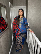 Load image into Gallery viewer, 3PC Stitched Blue shalwar Suit Ready to wear KHADDAR winter Wear with KHADDAR dupatta AJK-0313
