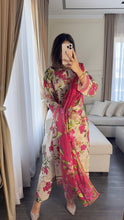 Load image into Gallery viewer, 3 pcs Stitched lawn suit Ready to Wear with CHIFFON dupatta LAWN-038
