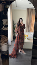 Load image into Gallery viewer, 3 pcs Stitched lawn suit Ready to Wear with Chiffon dupatta LAWN-RS02
