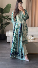 Load image into Gallery viewer, 3 pcs Stitched lawn suit Ready to Wear with CHIFFON dupatta LAWN-JF103
