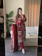 Load image into Gallery viewer, 3pc Embroidered Shalwar Kameez with CHIFFON dupatta Stitched Suit Ready to wear HW-U2502
