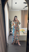 Load image into Gallery viewer, 3 pcs Stitched lawn suit Ready to Wear with Chiffon dupatta LAWN-D138
