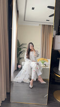 Load image into Gallery viewer, 3 pcs Stitched lawn suit Ready to Wear with Net dupatta LAWN-JF116
