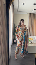 Load image into Gallery viewer, 3 pcs Stitched lawn suit Ready to Wear with Chiffon dupatta LAWN-D138
