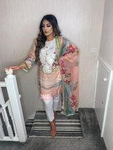 Load image into Gallery viewer, 3 pcs shalwar Suit Ready to Wear with Lilen dupatta winter MB-JFPINK01
