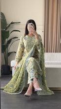 Load image into Gallery viewer, 3 pcs Stitched lawn suit Ready to Wear with Chiffon dupatta LAWN-D330A
