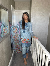 Load image into Gallery viewer, 3 pcs Stitched BLUE lawn suit Ready to Wear with chiffon dupatta HW-SN03
