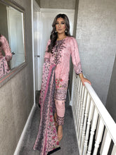 Load image into Gallery viewer, 3 pcs Stitched lawn suit Ready to Wear with chiffon dupatta HW-SN10
