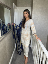 Load image into Gallery viewer, 3 pcs Stitched White shalwar Suit Ready to wear lawn summer Wear with chiffon dupatta MBL-198
