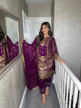 Load image into Gallery viewer, 3pc PURPLE Embroidered suit with Chiffon dupatta Stitched Suit Ready to wear HW-KSS067
