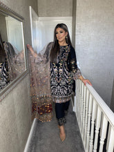 Load image into Gallery viewer, 3pc BLACK Embroidered Shalwar Kameez with NET dupatta Stitched Suit Ready to wear HW-UQ1957
