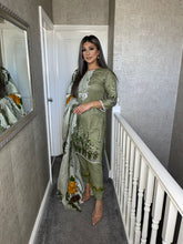 Load image into Gallery viewer, 3 pcs Stitched GREEN shalwar Suit Ready to wear lawn summer Wear with chiffon dupatta O-395A
