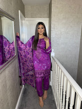 Load image into Gallery viewer, 3 pcs Stitched PURPLE lawn suit Ready to Wear with chiffon dupatta HW-SN04
