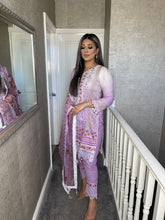 Load image into Gallery viewer, 3 pcs LILAC Stitched lawn suit Ready to Wear with chiffon dupatta HW-SN06
