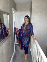 Load image into Gallery viewer, 3 pcs Stitched BLUE LAWN shalwar Suit Ready to wear lawn summer Wear FD-366A
