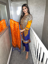 Load image into Gallery viewer, 3 pcs Stitched shalwar Suit Ready to wear Lilen winter Wear with lilen dupatta LL-28B
