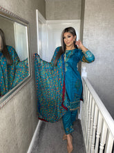 Load image into Gallery viewer, 3 pcs Teal Stitched lawn suit Ready to Wear with chiffon dupatta MB-151
