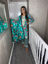 Load image into Gallery viewer, 3 pcs BLUE Lilen shalwar Suit Ready to Wear with chiffon dupatta winter MB-169A
