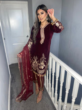 Load image into Gallery viewer, 3pc Maroon Velvet Embroidered Shalwar Kameez Stitched Suit Ready to wear PK-MAROONVELVET
