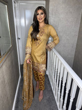 Load image into Gallery viewer, 3 pcs  Golden lawn shalwar Suit Ready to Wear with chiffon dupatta MB-11A
